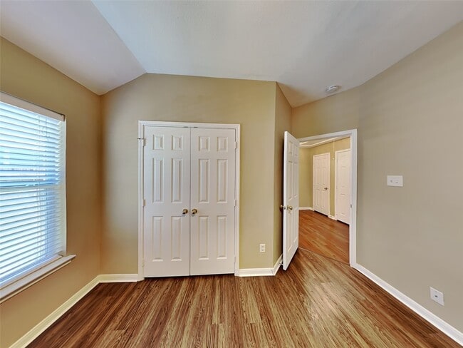 property at 3223 Stoneydale Ln