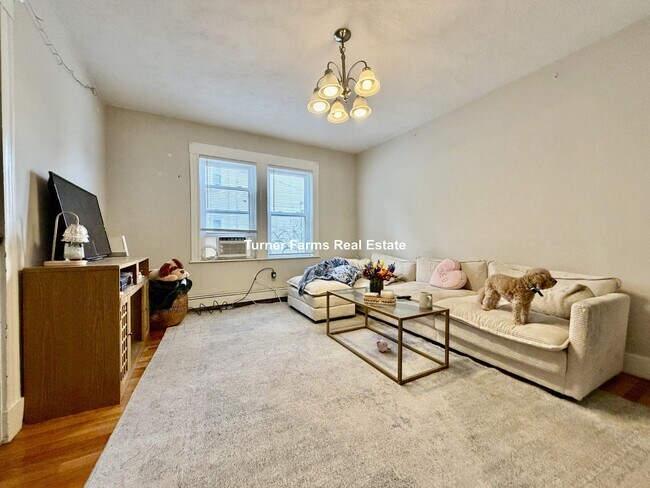 94 Heath St, Unit 1, Unit 1