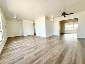 11013 N 110th Dr in Sun City, AZ - Building Photo - Building Photo