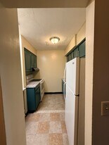 1979 Baldwin Rd in Reynoldsburg, OH - Building Photo