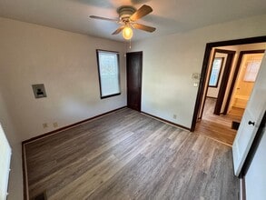 1038 Seelbach Ave in Louisville, KY - Building Photo - Building Photo
