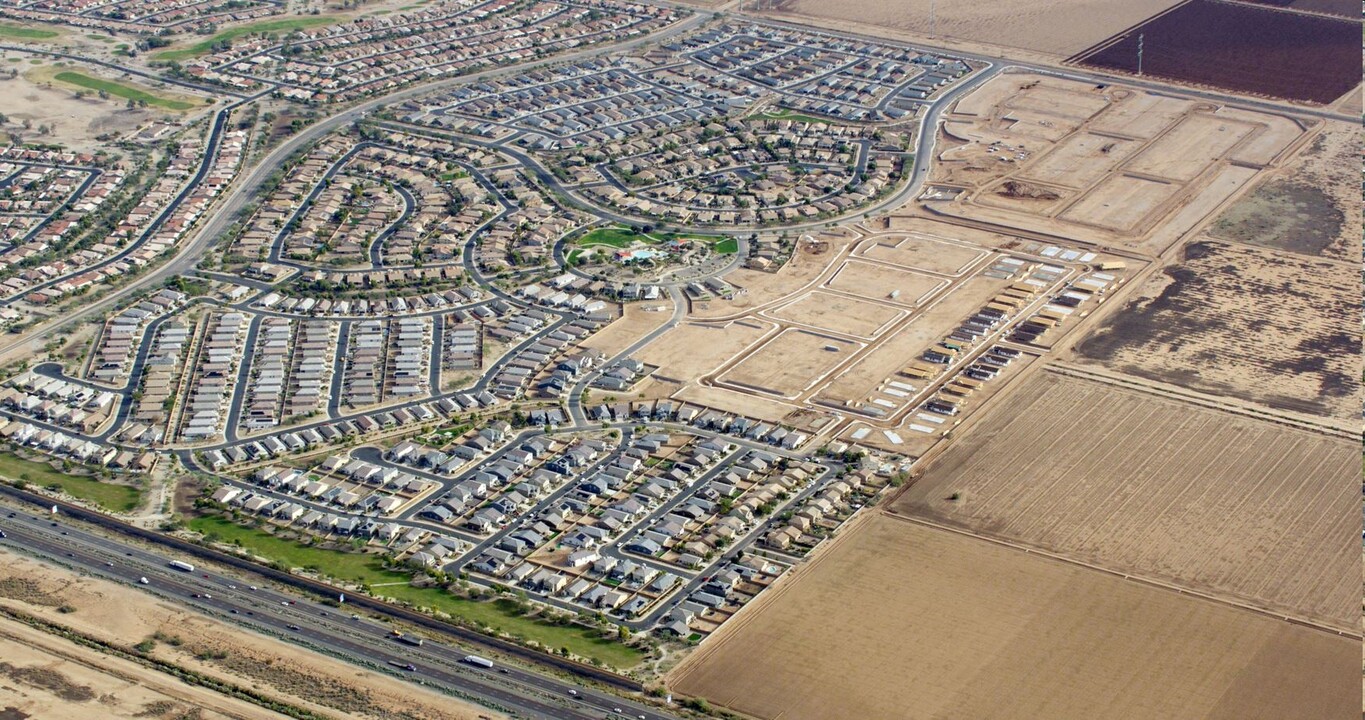 2521 E Rosario Mission Dr in Casa Grande, AZ - Building Photo