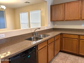 6388 W Ruth Ave in Glendale, AZ - Building Photo - Building Photo