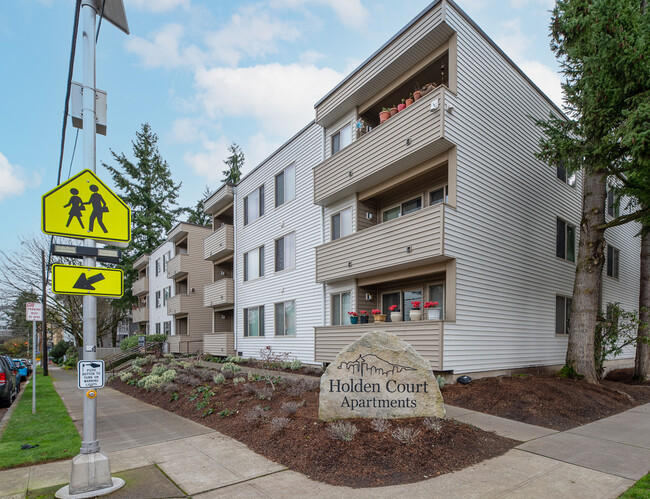 Holden Court in Seattle, WA - Foto de edificio - Building Photo