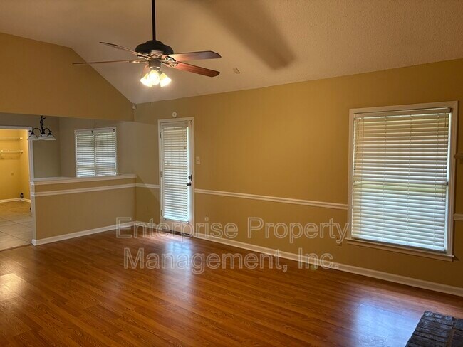 7028 Boxborough Cove in Memphis, TN - Building Photo - Building Photo