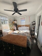 25 Kennedy St, Unit C in Charleston, SC - Foto de edificio - Building Photo