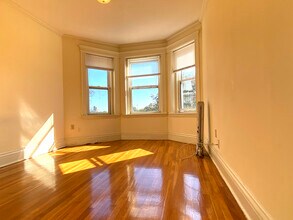 102 Queensberry St in Boston, MA - Building Photo - Building Photo