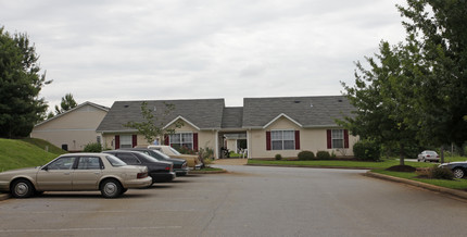 Pleasant Meadow Apartments in Inman, SC - Building Photo - Building Photo