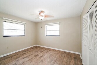 1433 Royal Dornoch Drive in Jacksonville, FL - Building Photo - Building Photo