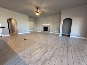 348 Fox Cir in Pea Ridge, AR - Foto de edificio - Building Photo