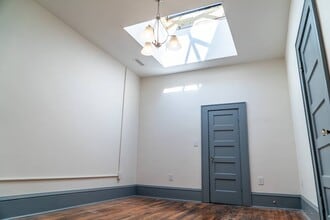 87 W Main St in Pulaski, VA - Building Photo - Building Photo