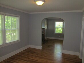 938 Lockland Ave in Winston-Salem, NC - Building Photo - Building Photo