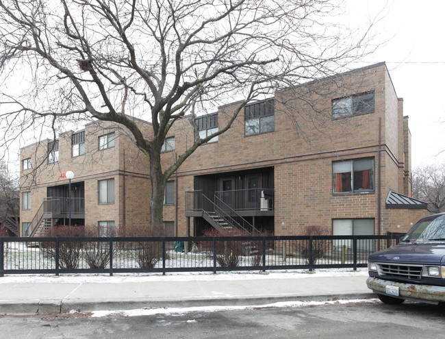 Evergreen Terrace Apartments in Chicago, IL - Building Photo - Building Photo