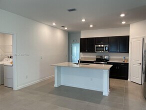 4244 Thurso Wy in Fort Pierce, FL - Building Photo - Building Photo