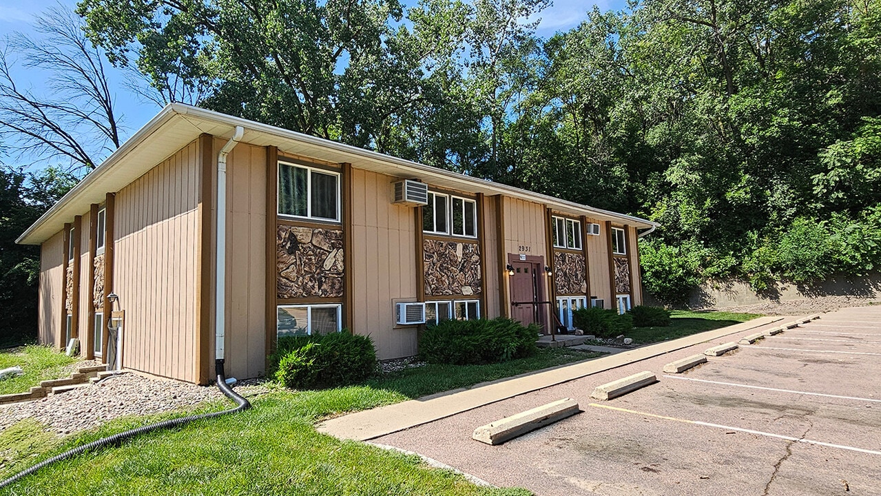 Chambers in Sioux City, IA - Foto de edificio