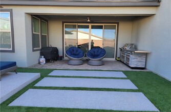 6838 Moorland St in North Las Vegas, NV - Foto de edificio - Building Photo