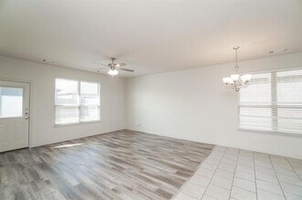 349 Lead Creek Dr in Fort Worth, TX - Building Photo - Building Photo