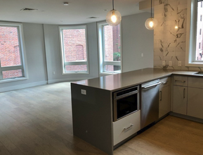50 Symphony Rd, Unit 103 in Boston, MA - Building Photo - Building Photo
