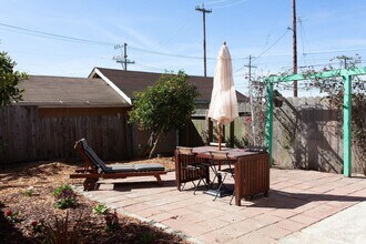 5116 Fresno Avenue A in Richmond, CA - Building Photo - Building Photo
