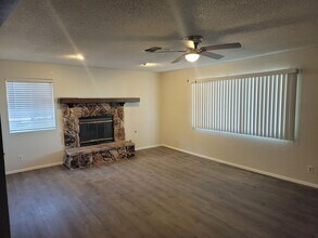 1464 Summit Dr in Bullhead City, AZ - Building Photo - Building Photo