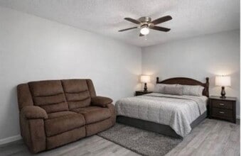 4930 FM1765, Unit 1 in Texas City, TX - Foto de edificio - Building Photo