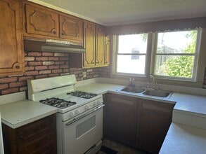 232 Bassett Ave in Lexington, KY - Building Photo - Building Photo