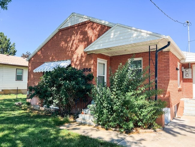 property at 856 N 300 W