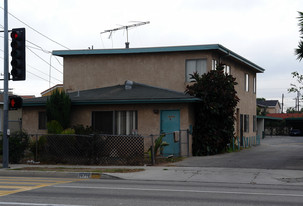 14714 Inglewood Ave Apartments