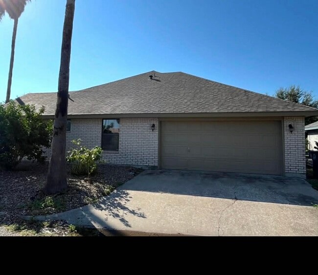 1601 Debby Ln in Mission, TX - Building Photo - Building Photo