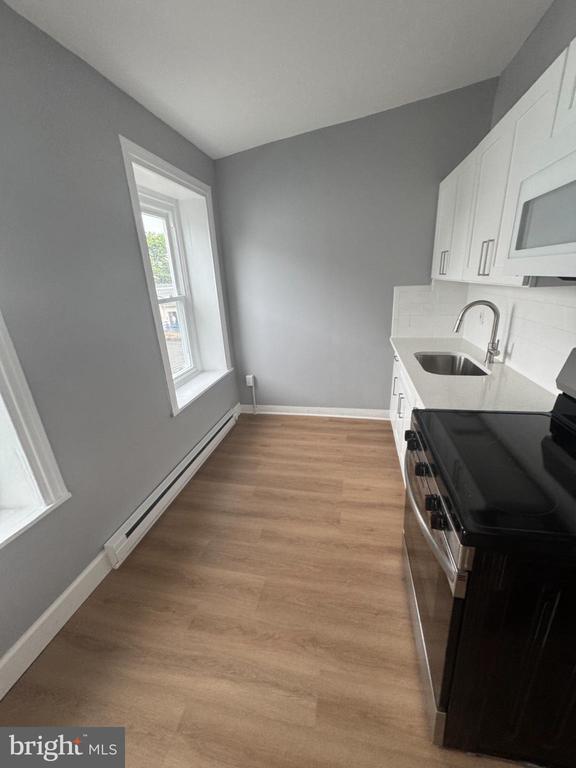 1321 DeKalb St in Norristown, PA - Building Photo - Building Photo