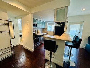 741 6th St in Miami Beach, FL - Building Photo - Building Photo