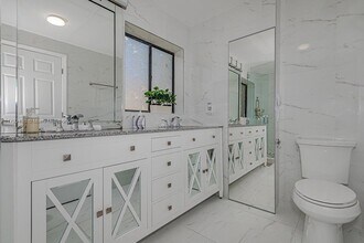 245 189th Terrace in Sunny Isles Beach, FL - Building Photo - Building Photo