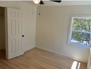 37 Hollywood Ave in Vallejo, CA - Building Photo - Building Photo