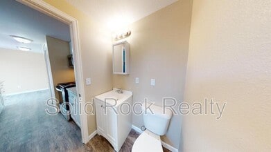 2411 E St Vrain St in Colorado Springs, CO - Building Photo - Building Photo
