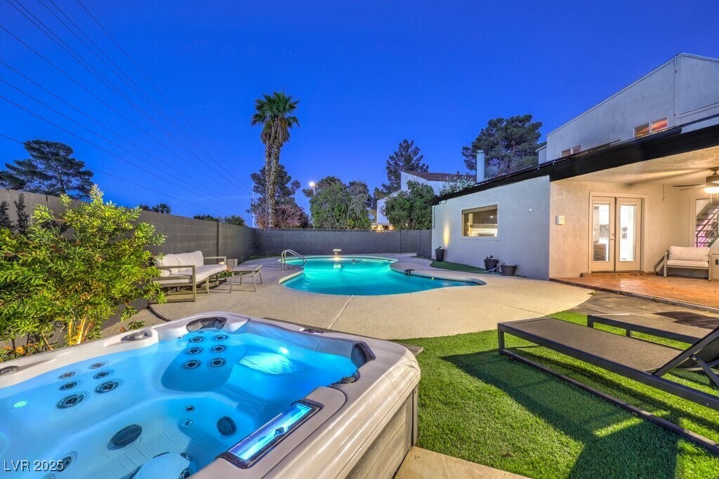 2070 Irwin Cir in Las Vegas, NV - Building Photo