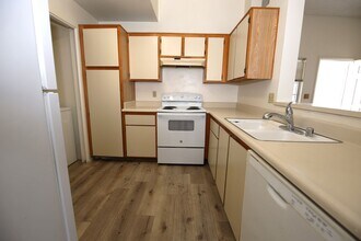 3150 N Soft Breezes Dr in Las Vegas, NV - Foto de edificio - Building Photo