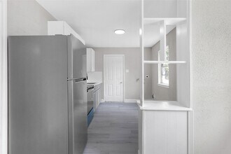4755 Wilmington St in Houston, TX - Building Photo - Building Photo