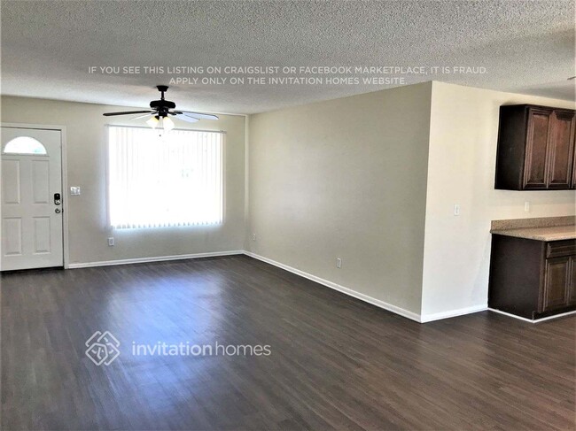 19421 N 21st Dr in Phoenix, AZ - Building Photo - Building Photo