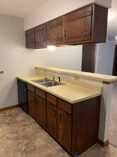 1415 Hennessey St, Unit 23 in Dodge City, KS - Building Photo - Building Photo