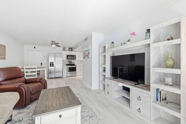 4800 Ocean Beach Blvd in Cocoa Beach, FL - Building Photo - Building Photo