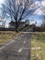 4834 N Sherman St Ext in Mount Wolf, PA - Building Photo