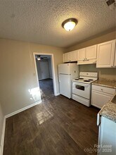 2608 Crescent Ln in Gastonia, NC - Building Photo - Building Photo