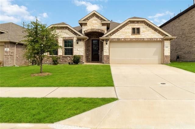 property at 1441 Lake Grove Dr