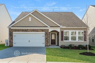 102 Relict Dr in Clayton, NC - Building Photo