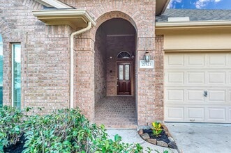 27523 Huggins Crest Ct in Fulshear, TX - Foto de edificio - Building Photo