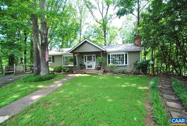 114 Elkhorn Rd in Charlottesville, VA - Building Photo - Building Photo