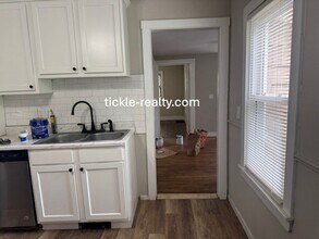 61 Beaufort St in Rochester, NY - Building Photo - Building Photo