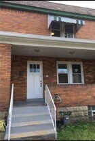 518 Belgreen Pl in Pittsburgh, PA - Building Photo