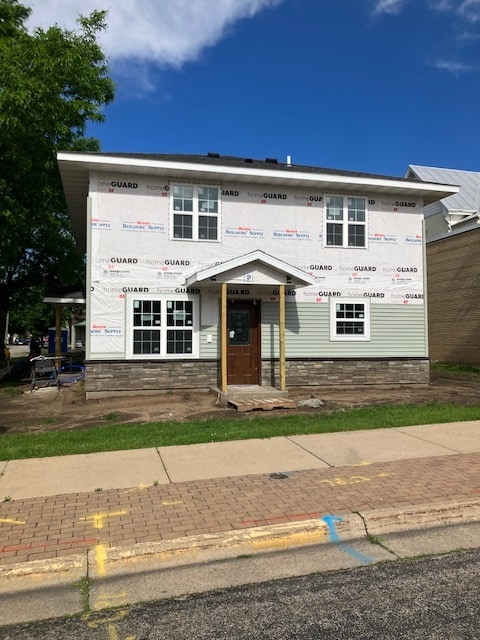 property at 619 Wall St