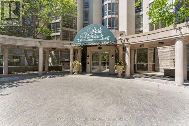 property at 45-3645 Kingsbridge Garden Cir